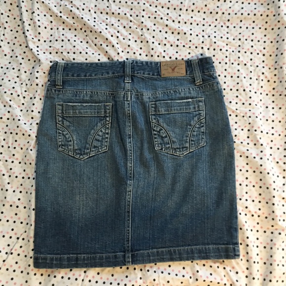 American Eagle Denim Skirt - Picture 2 of 2